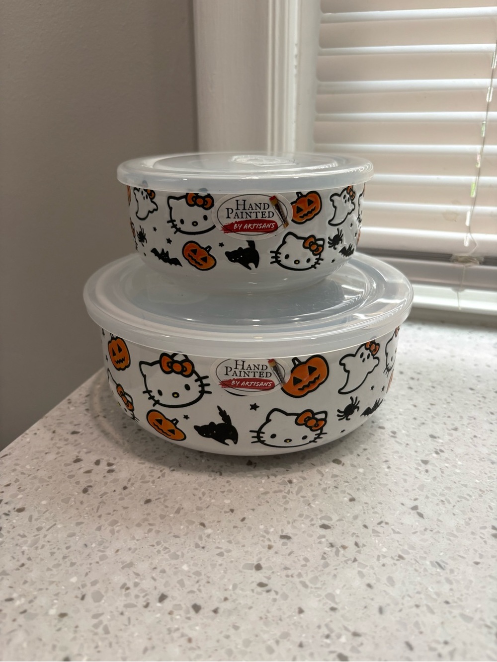 NEW Hello Kitty storage container set- set of 2